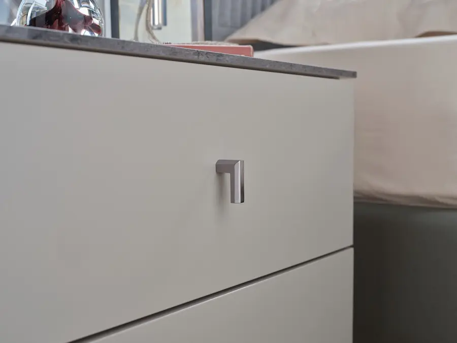 Alexa Komodin 8