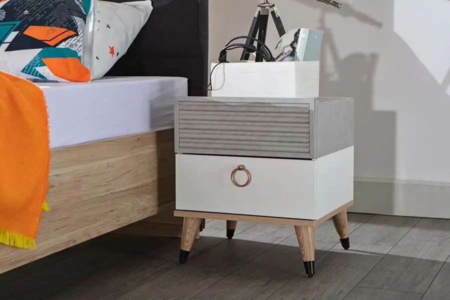 lena komodin 3